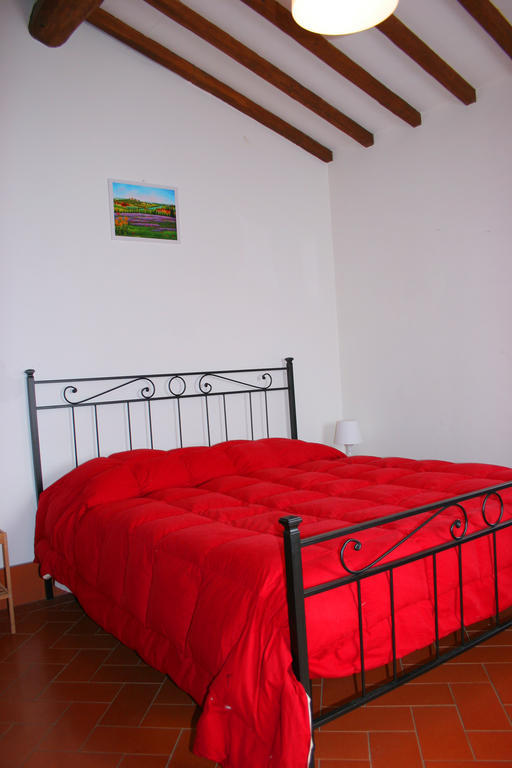 טרנובה ברצ'וליני Serendipity House B&B חדר תמונה